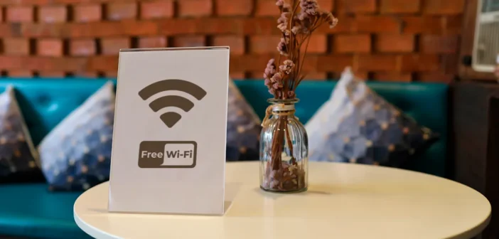 Мошенники в России стали использовать бесплатный Wi-Fi для краж