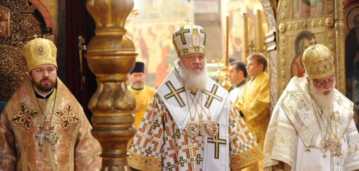 В РПЦ призвали задуматься о спасении души на фоне отключения интернета