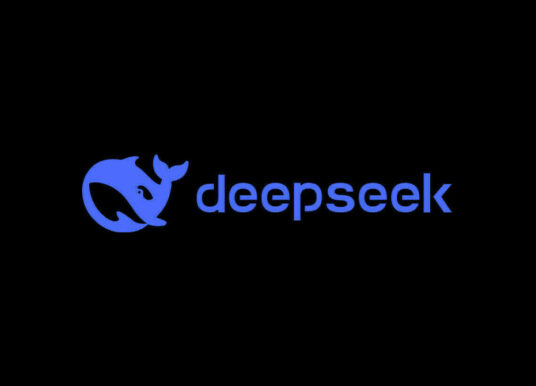 В России перестал работать DeepSeek: китайскую нейросеть могли заблокировать