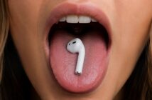 Девушка по ошибке проглотила AirPods вместо таблетки