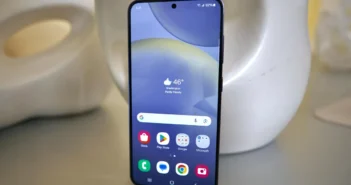 Samsung начала гобновлять Galaxy S24 до One UI 8.5 по всему миру