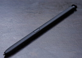 Samsung объяснила запах от стилусов S Pen в смартфонах Galaxy Ultra