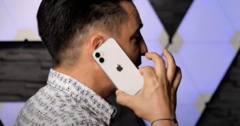 Apple добавит автоблокировку iPhone при выхватывании