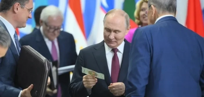Путин разрешил банкам удерживать деньги россиян 6 часов и ввел новый лимит