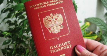 Для подписки на ИИ Claude будет нужен паспорт и селфи