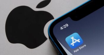 Apple начала удалять клоны из App Store