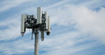 ФАС проверит рекламу 5G в России: почему операторам могут задать неудобный вопрос