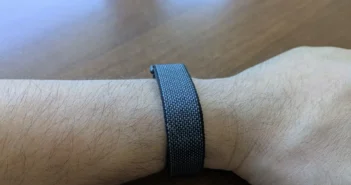 Fitbit Air против Whoop 5.0: реальный тест для тех, кто думает о переходе