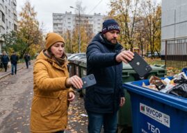 Глава Ростелекома предсказал отказ россиян от iPhone ради мессенджера Max