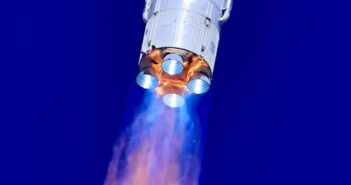 Китайская ракета развалилась на орбите и угрожает Starlink