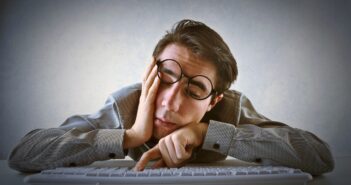 Статистика показала, что 57% россиян устали от интернета