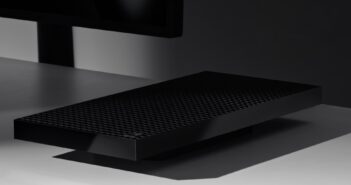 Microsoft показала уродливый ИИ-компьютер Surface RTX Spark