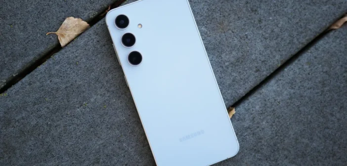 Samsung Galaxy S27 останется без новых дисплеев и камер в 2027 году