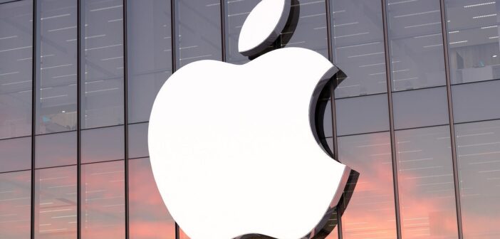 ФАС угрожает Apple штрафом в 4 млрд рублей и требует вернуть MAX