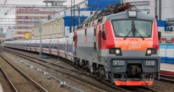 Поезда из Москвы и Петербурга задержали до 12 часов: кто уедет позже