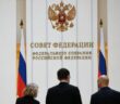 В Совфеде назвали удаление VK и Max из Google Play страхом перед правдой