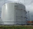 После ночной атаки БПЛА вспыхнули нефтебазы