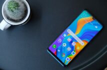 «Марусю» уберут, «Алису AI» добавят: что появится на новых смартфонах в России с 2027 года
