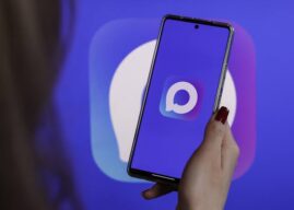 Минцифры хочет обязать россиян использовать мессенджер Max