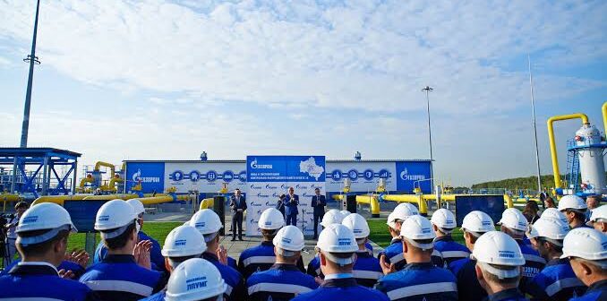 Кадры пожара под Курском связали с «Газпром трансгаз Москва»: что известно о двух соседних объектах