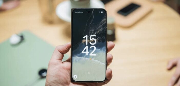 Google представила Pixel 11: камера теперь светится, а цены выросли на $100
