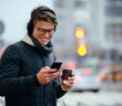 «СберМобайл» запустил оплату ChatGPT, Claude и Apple ID российскими картами