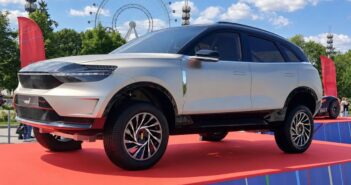 «Росатом» показал собственные автомобили