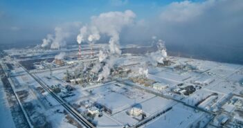 Reuters сообщил об остановке «ЗапСибНефтехима» СИБУРа после атаки БПЛА